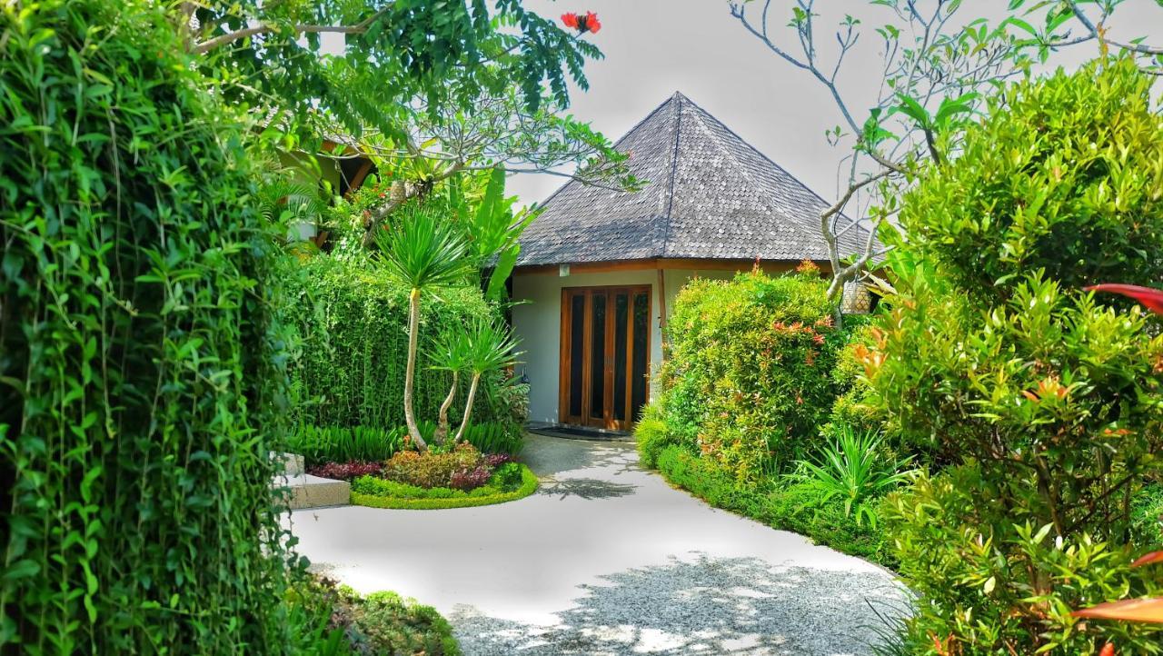 Kadewa Retreat Ubud - Adults Only Hotel Exterior photo