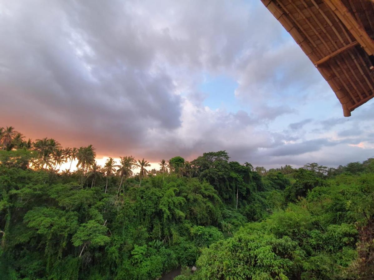 Kadewa Retreat Ubud - Adults Only Hotel Exterior photo